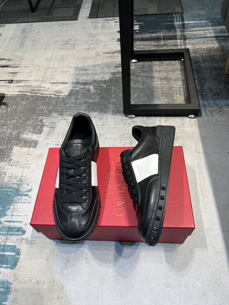 Valentino Sneakers